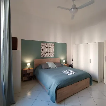 Flower 11 Appartement Bari