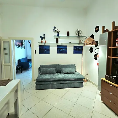 Flower 11 Appartement Bari