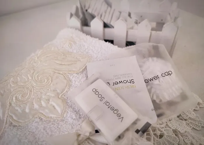 Flower 11 Apartment Bari