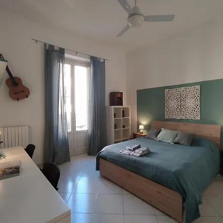 Appartement Flower 11 Bari